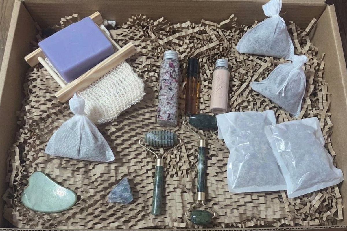 De-Stress botanical wellness box